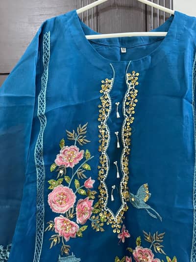 Royal Blue Embroidered Kurti – Size M