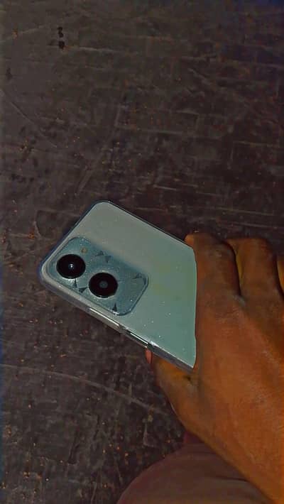 Vivo Y18