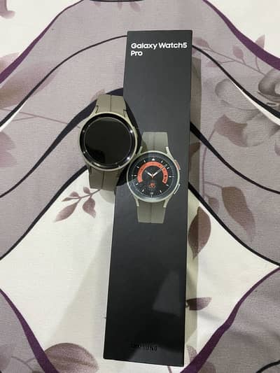 Samsung galaxy watch 5 pro gray titanium