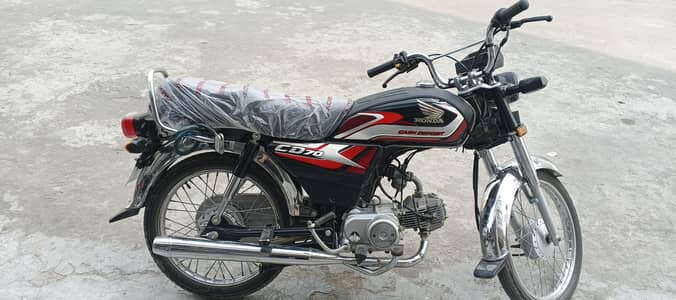 honda  CD 70 2025