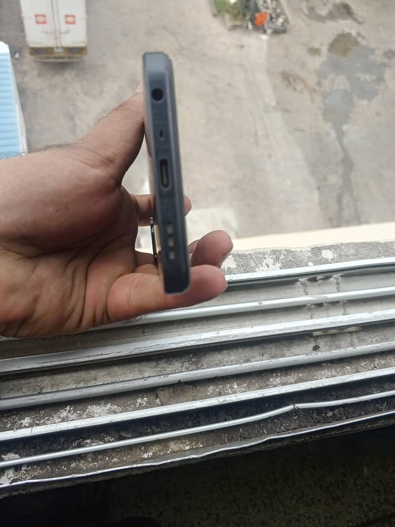 OPPO A38 0