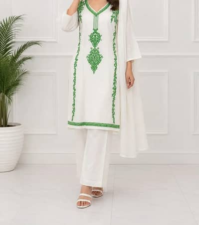 3 pc women stiched arabic Lawn [ no EXTRA delivey charges]