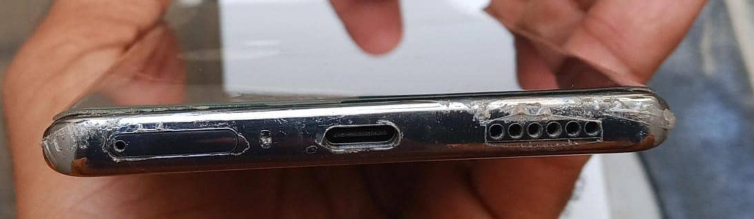 Tecno CAMON 40 Pro 7