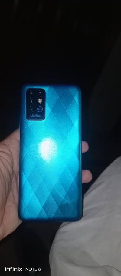 Infinix Note 8i