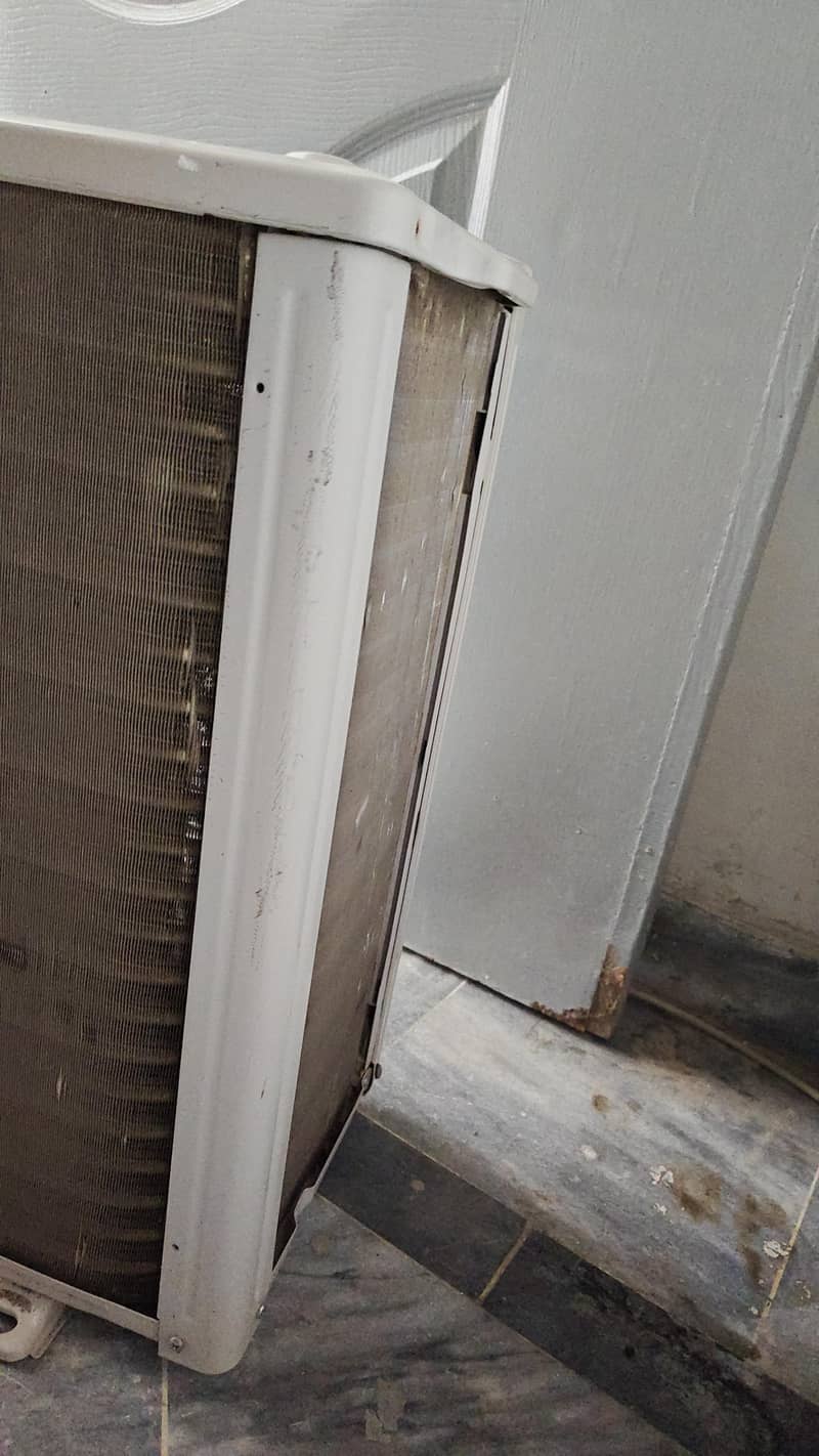 Haier 1 ton Split Ac 1