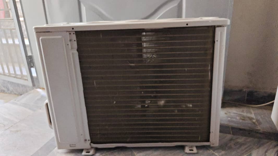 Haier 1 ton Split Ac 3