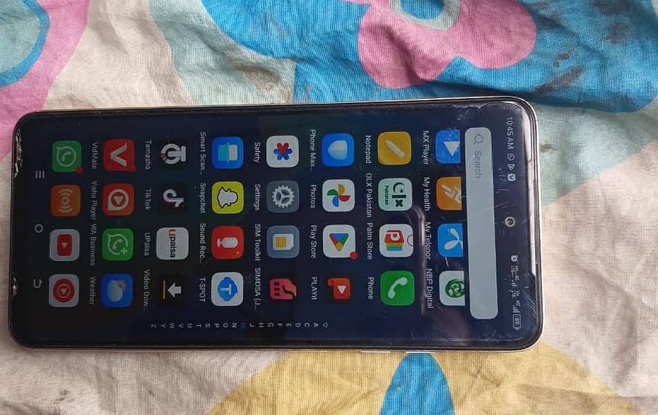 Tecno Spark 20C 1