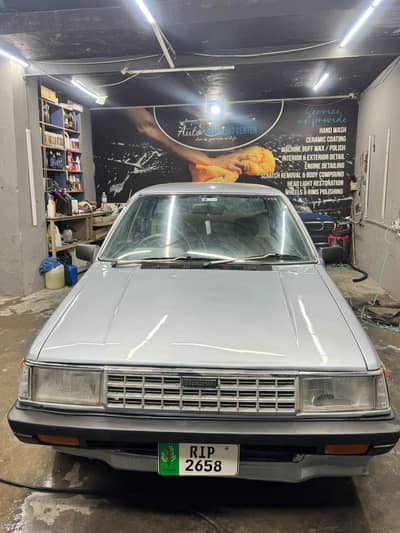 Nissan Sunny 1985