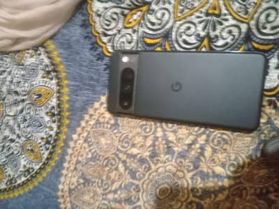 Google Pixel 8 Pro