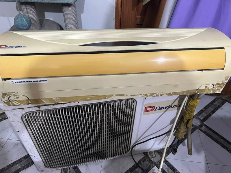 Dawlance split AC Air conditioner 5