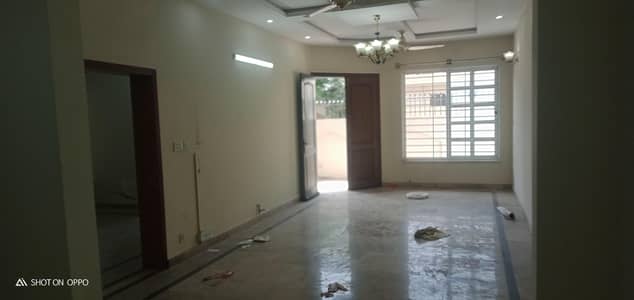 12 Marla Ground Portion available For Rent G15/3 Islamabad