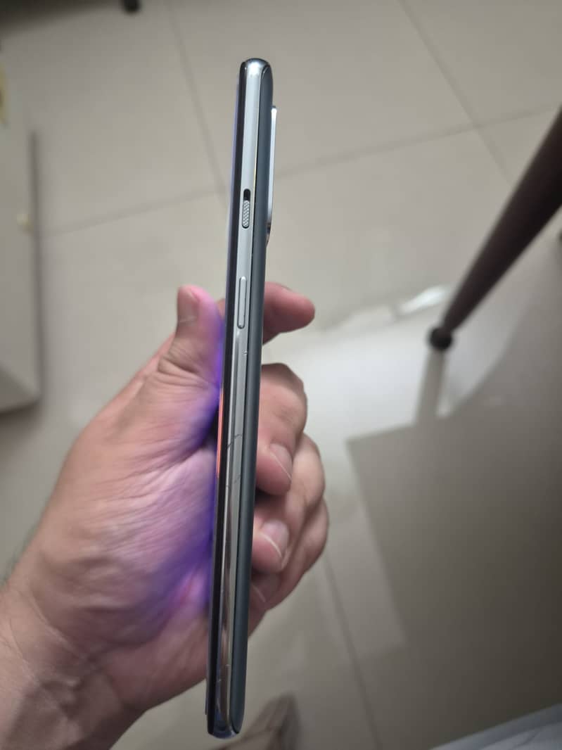 One Plus 8T 8