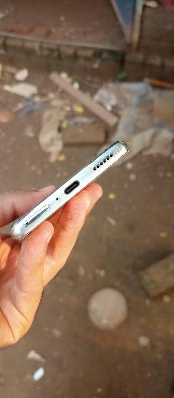 Tecno spark 20 pro plus 6