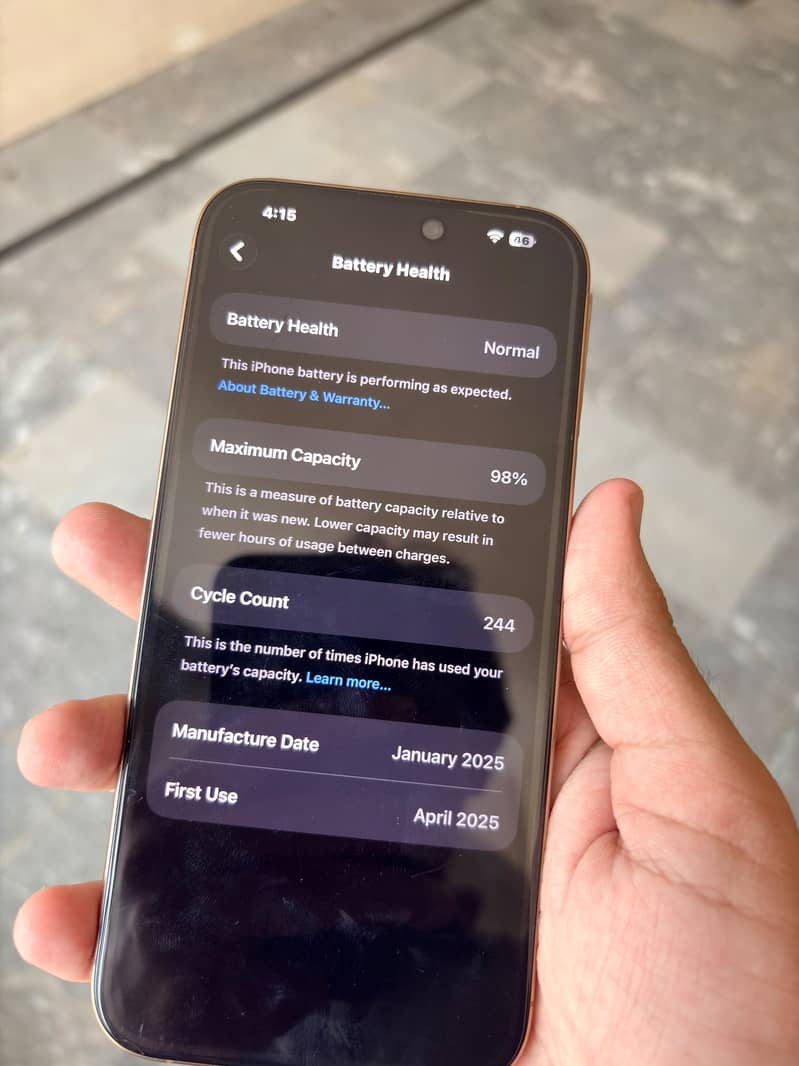 Apple iPhone 16 Pro Max 3