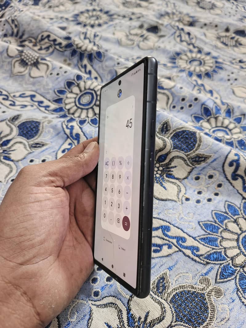 Google Pixel 7a 2