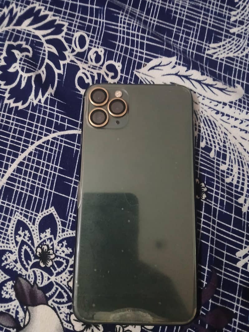 Apple iPhone 11 Pro Max 1