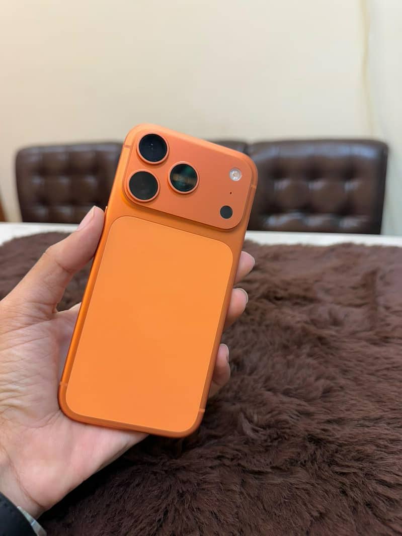 Apple iPhone 17 Pro 2