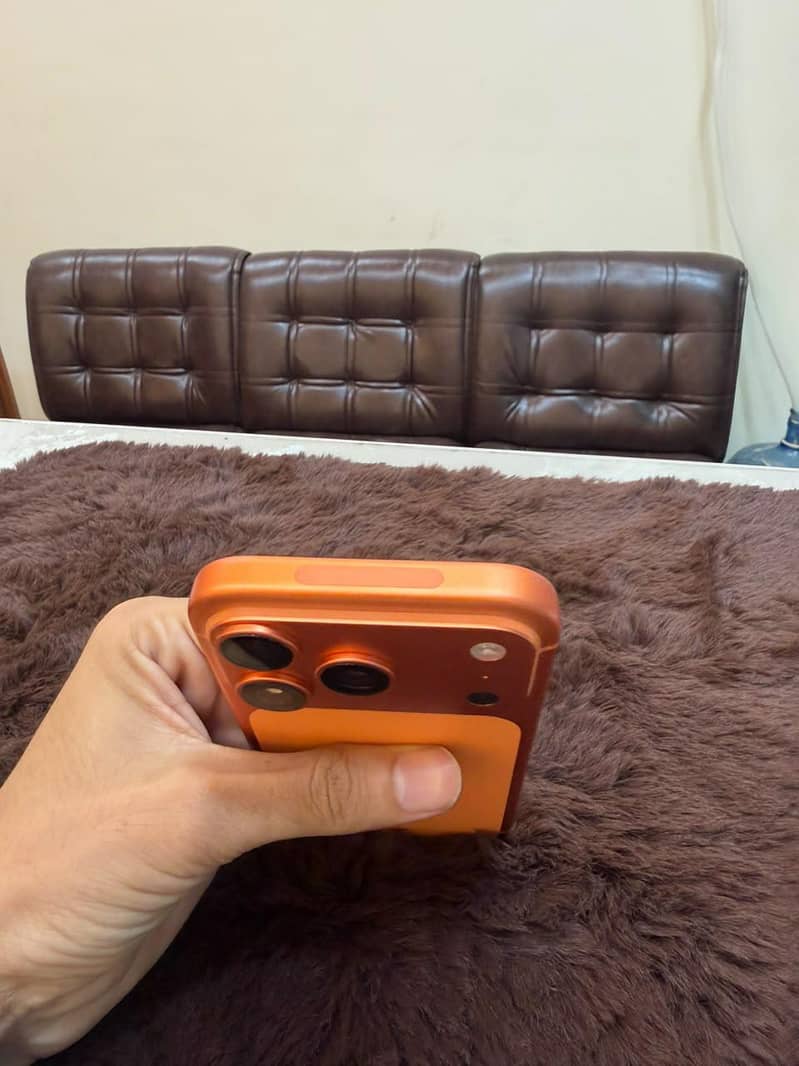 Apple iPhone 17 Pro 4
