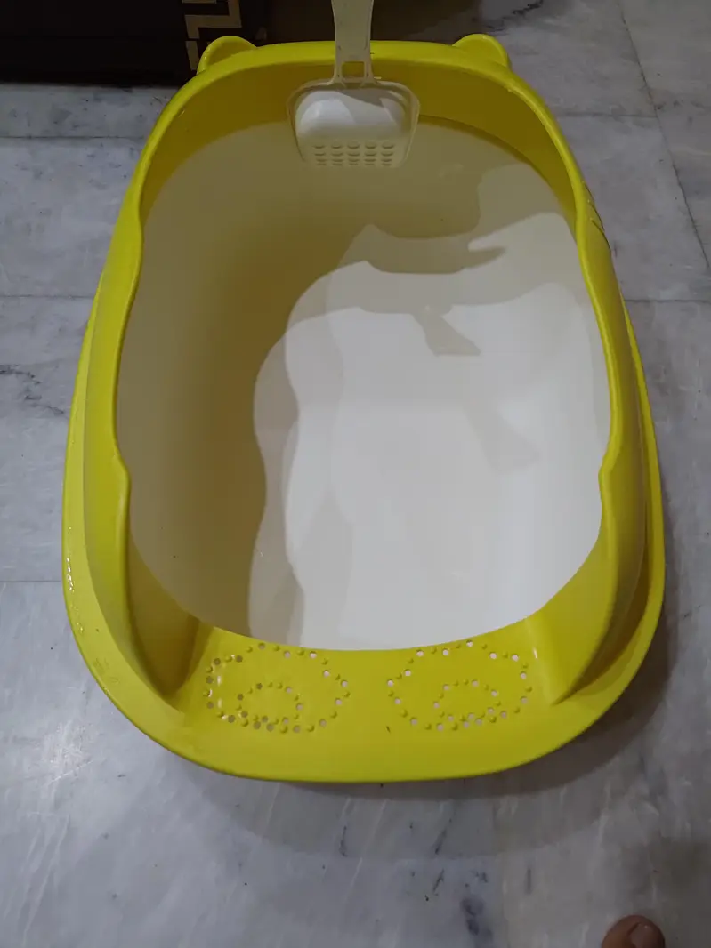 CAT LITER TRAY NEW IMPORTED — photo 2