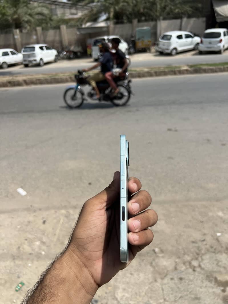 Infinix Note 60 4