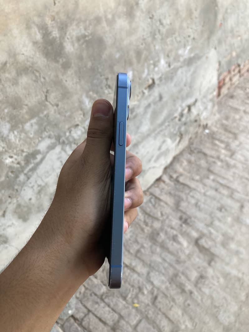 iPhone 14 plus 1