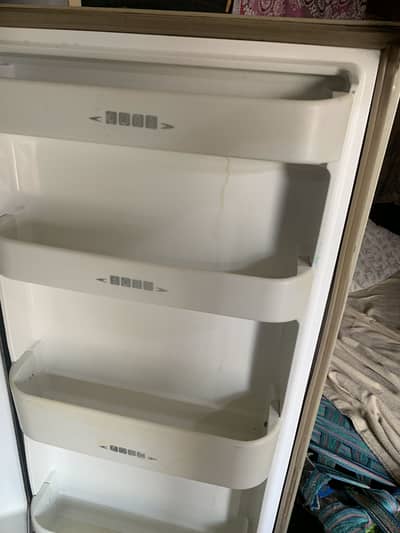Dawlance fridge