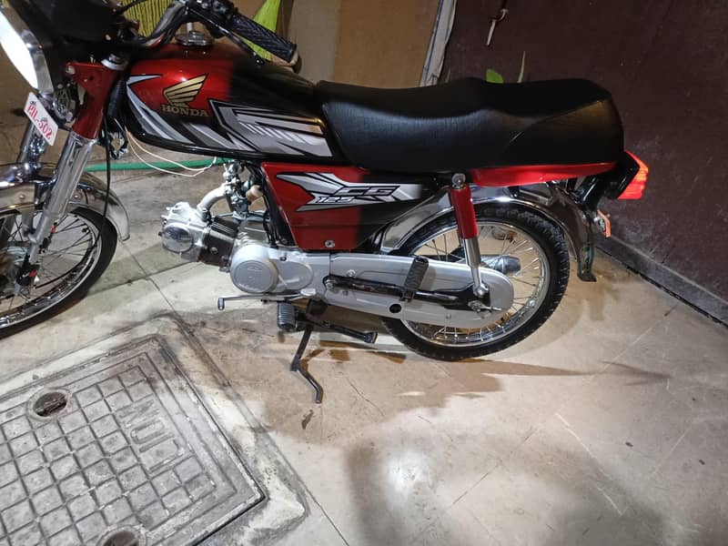 HERO 2013 MODEL 70CC 4