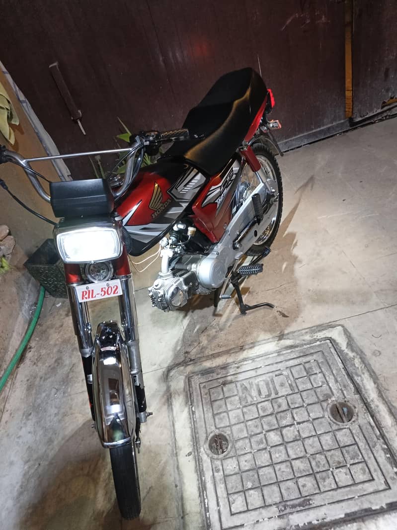 HERO 2013 MODEL 70CC 5