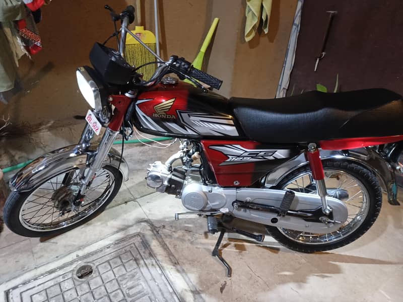 HERO 2013 MODEL 70CC 6