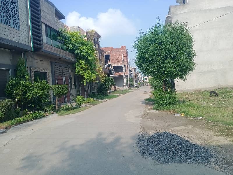 7 Marla Corner Plot Beautiful Location 1