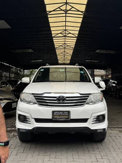 Toyota Fortuner 2016