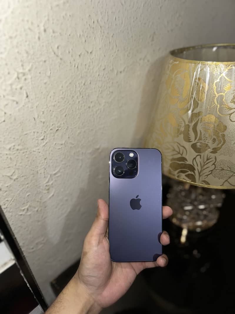 Apple iPhone 14 Pro Max 4