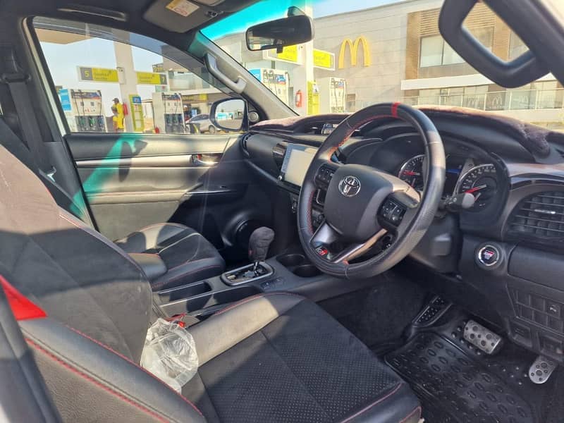 Toyota Hilux Revo GR-S 2023 Model 5