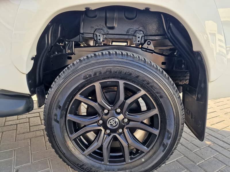 Toyota Hilux Revo GR-S 2023 Model 7