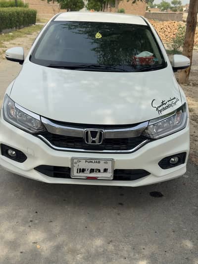 Honda City Aspire 2022 ! Home Use Car ! urgent Sale
