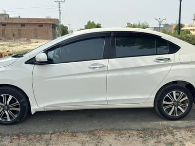 Honda City Aspire 2022 ! Home Use Car ! urgent Sale