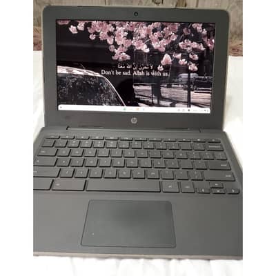 HP Chromebook Touchscreen 4/32 Urgent Sale