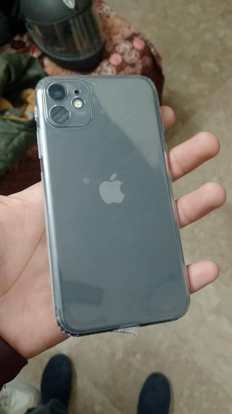 Apple iPhone 11 0