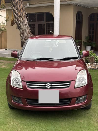Suzuki Swift dlx  2012 model for sale