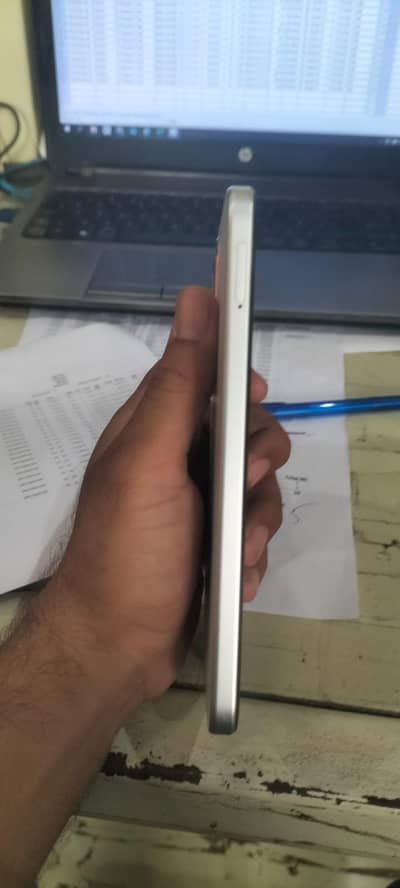 OPPO A6s