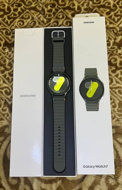Samsung Watch 7 44mm,Just Box Open(Samsung Warranty)(Scratch Less)