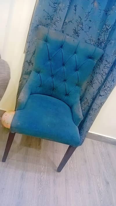“8 Seater Dining Table with 8 Chairs – Good Condition – Urgent Sale”