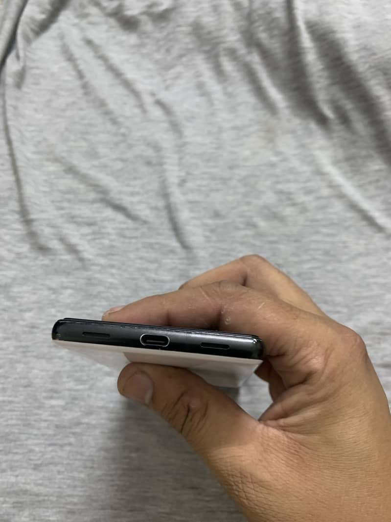 Google Pixel 6a 1
