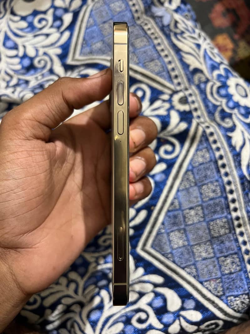 Apple iPhone 12 Pro NON PTA 3