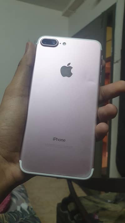 Apple iPhone 7 Plus 128gb PTA approved all ok 10 by 9 battery 100 tota