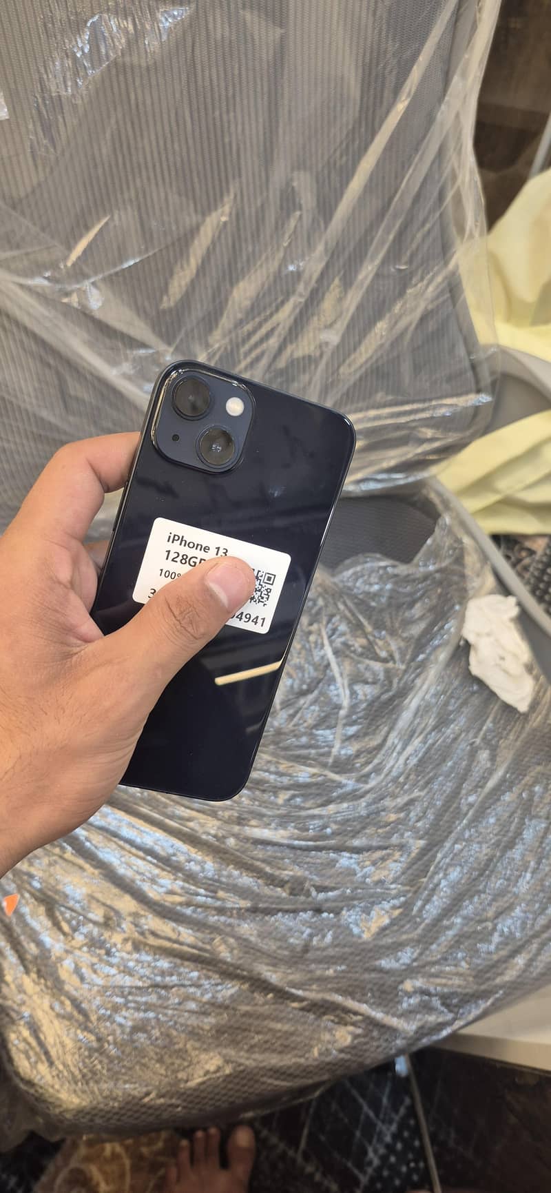 Apple iPhone 13 2