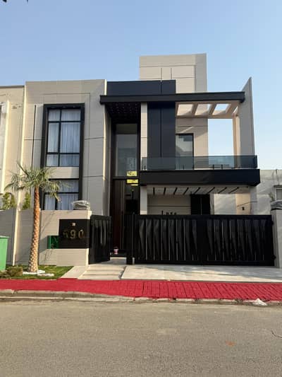 10 Marla Brand New Luxury House Available For Sale In Rafi Block Bahria Town Lahore.