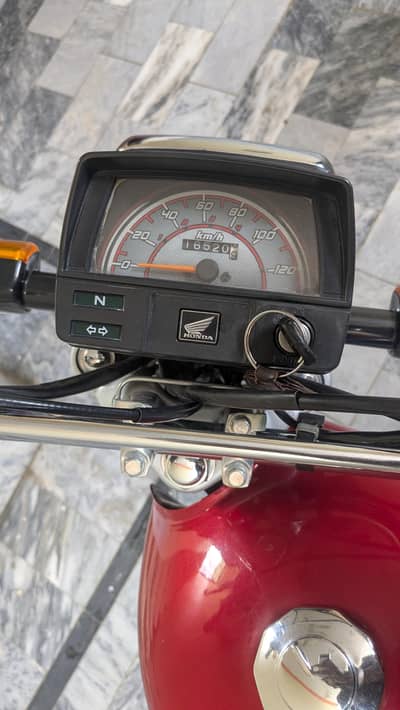 CD 70 Honda Bike