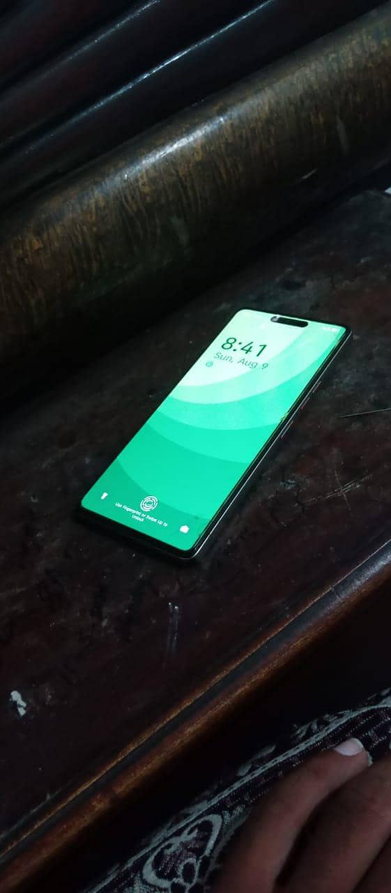 Tecno CAMON 30 7