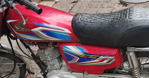 Honda 125 2022 model ki Tanki tapy original